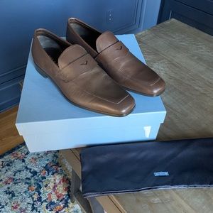 Authentic Prada Men’s Saffiano Loafer UK 8/US 9